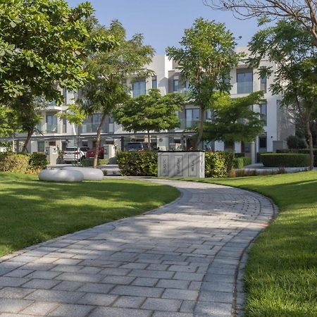 Stay By Latinem Luxury 2Br Holiday Home Cv B1614 Near Burj Khalifa Ντουμπάι Εξωτερικό φωτογραφία