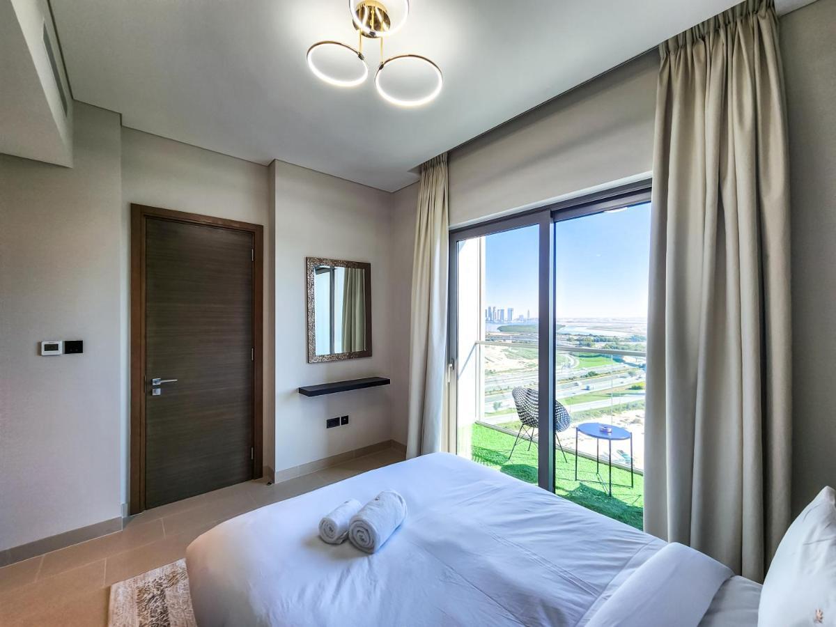 Stay By Latinem Luxury 2Br Holiday Home Cv B1614 Near Burj Khalifa Ντουμπάι Εξωτερικό φωτογραφία